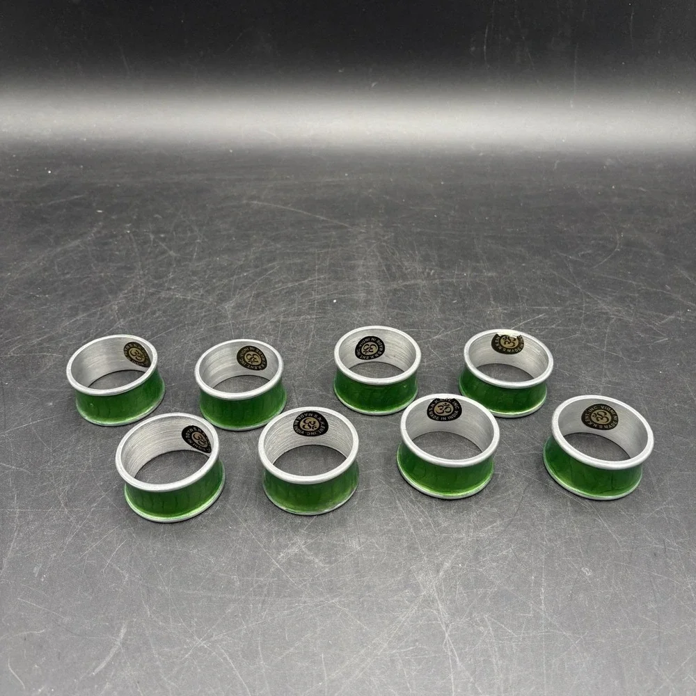 Vtg Set Of 8 Bright Green Enamel Brass Napkin Rings India